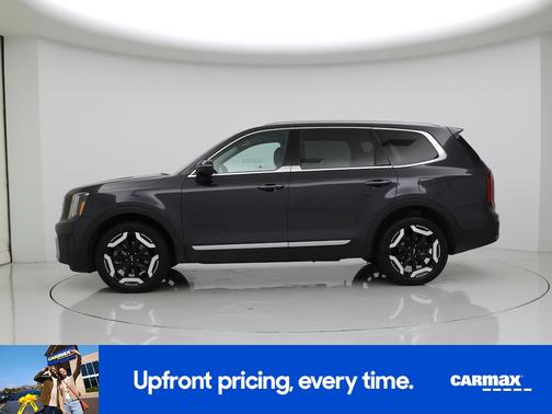 Black 2025 Kia Telluride S