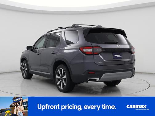 2024 Honda Pilot Touring