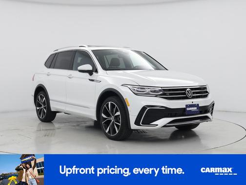 White 2023 Volkswagen Tiguan SEL R-Line