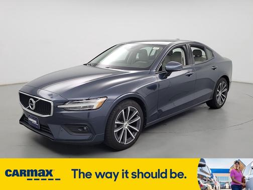 2021 Volvo S60 T5 Momentum