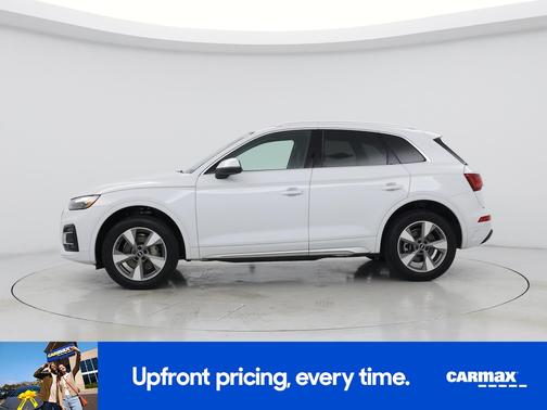 White 2023 Audi Q5 Premium Plus
