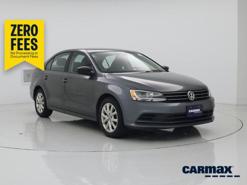 Gray 2015 Volkswagen Jetta SE