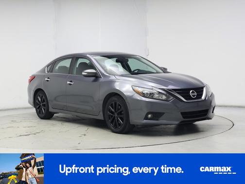 Silver 2017 Nissan Altima SL