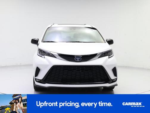 2021 Toyota Sienna XSE