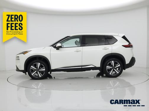 White 2023 Nissan Rogue SL