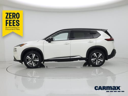 White 2023 Nissan Rogue SL