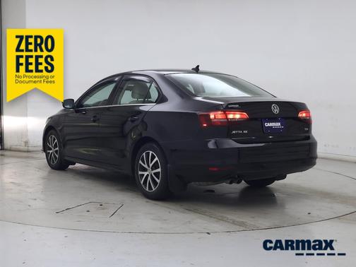 Black 2017 Volkswagen Jetta SE