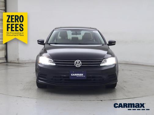 Black 2017 Volkswagen Jetta SE