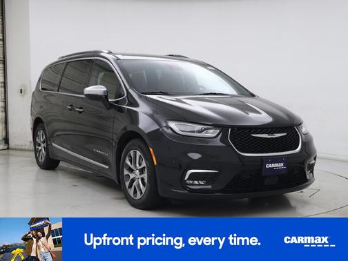 2023 Chrysler Pacifica Hybrid Pinnacle