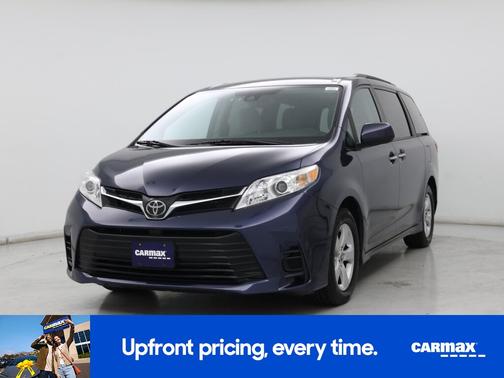 2020 Toyota Sienna LE