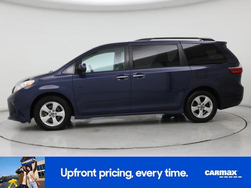 2020 Toyota Sienna LE
