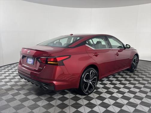 2024 Nissan Altima SR Intelligent AWD