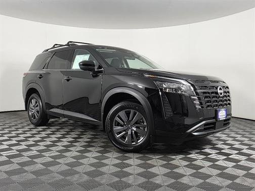 Super Black 2026 Nissan Pathfinder SV