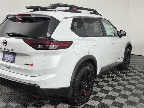 Everest White Pearl Tricoat 2026 Nissan Rogue Rock Creek
