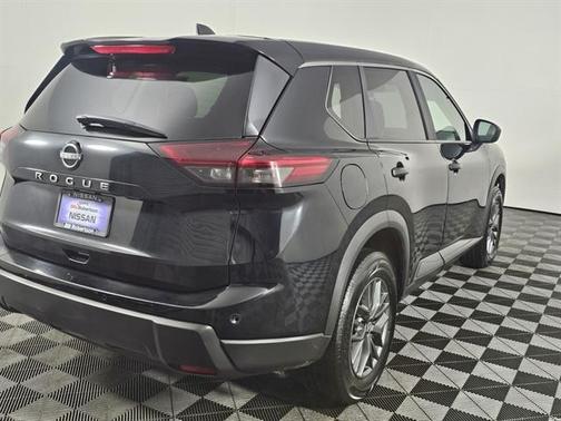 2024 Nissan Rogue S