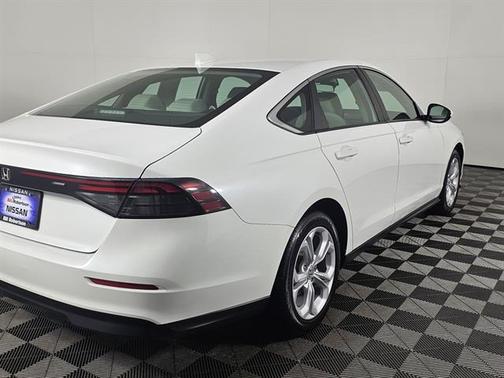 2024 Honda Accord LX 1.5T