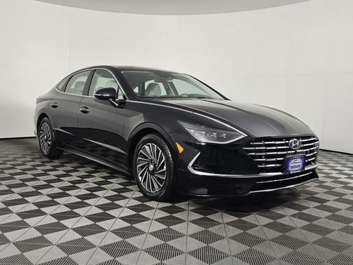 2023 Hyundai SONATA Hybrid Limited