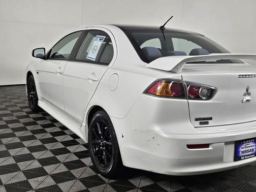 2017 Mitsubishi Lancer LE