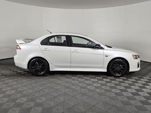 2017 Mitsubishi Lancer LE