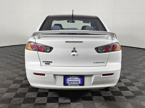 2017 Mitsubishi Lancer LE