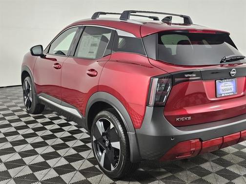 2026 Nissan Kicks SR