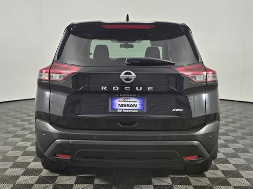 2021 Nissan Rogue S