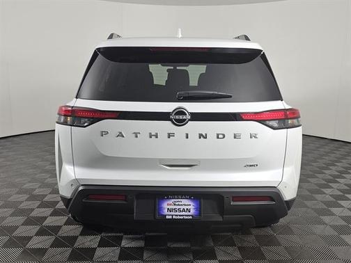 2025 Nissan Pathfinder SV 4WD