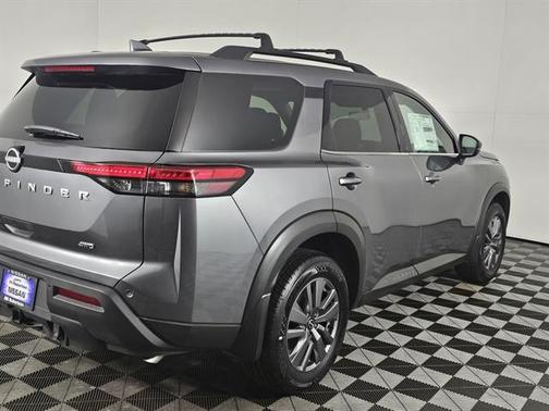 2025 Nissan Pathfinder SV 4WD