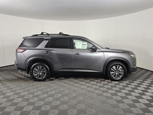2025 Nissan Pathfinder SV 4WD
