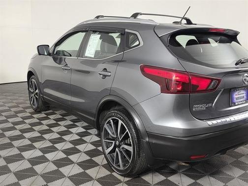 2017 Nissan Rogue Sport SL