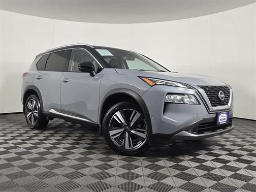 2022 Nissan Rogue SL