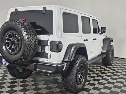 2022 Jeep Wrangler Unlimited High Tide 4x4