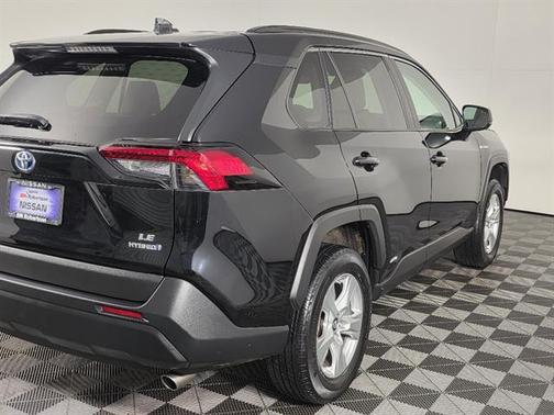 2020 Toyota RAV4 Hybrid LE