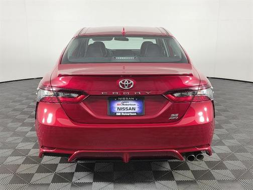 Supersonic Red 2022 Toyota Camry SE