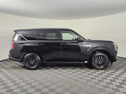 2025 Nissan Armada SV 4WD
