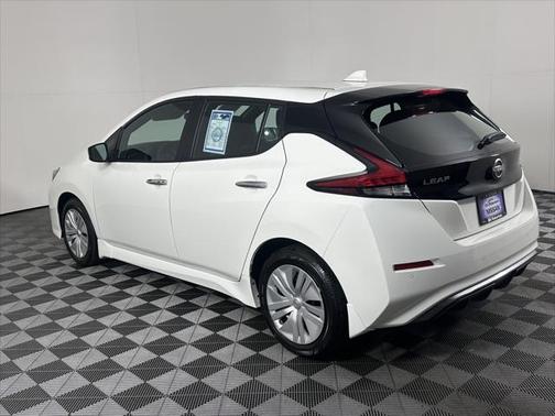 2025 Nissan Leaf S