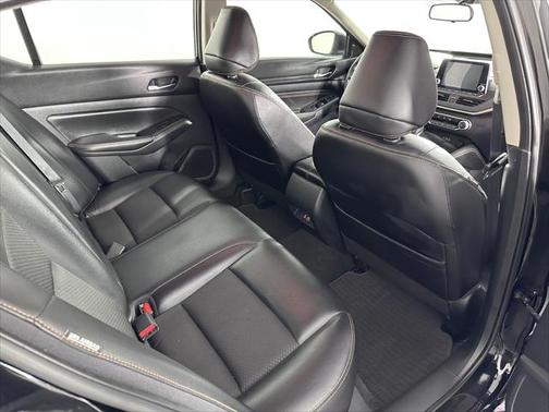 2020 Nissan Altima SR FWD