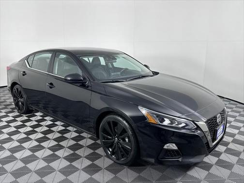 2020 Nissan Altima SR FWD