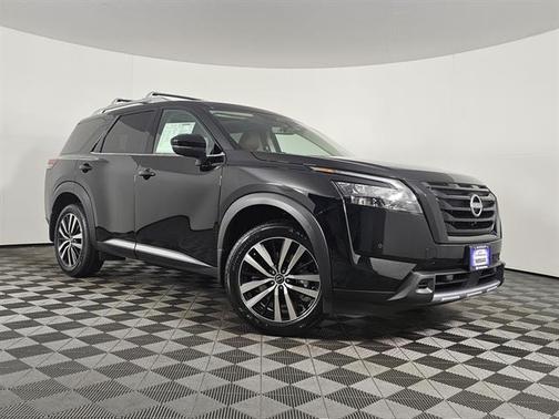 2025 Nissan Pathfinder Platinum 4WD
