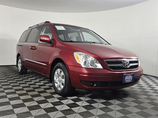 2008 Hyundai Entourage GLS