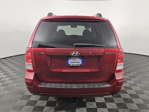 2008 Hyundai Entourage GLS