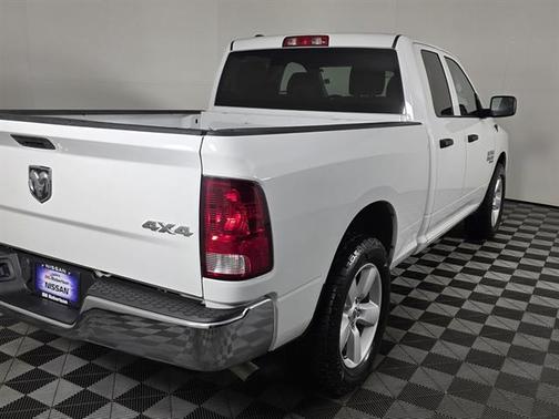 2024 RAM 1500 Classic SLT