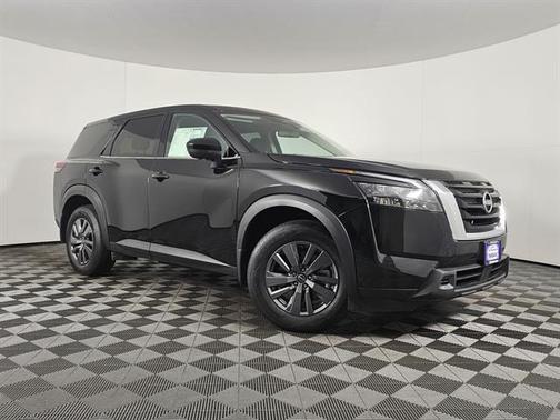 2025 Nissan Pathfinder S 4WD