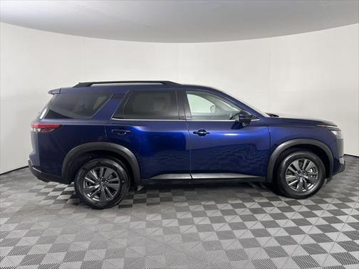 2024 Nissan Pathfinder SV 4WD