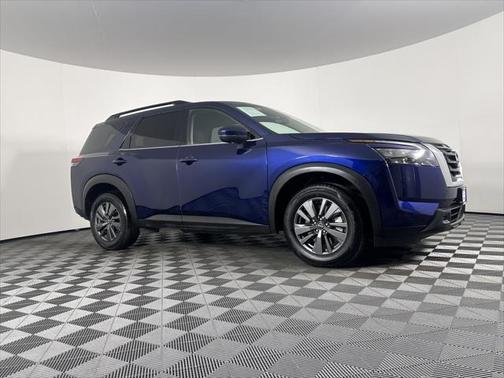 2024 Nissan Pathfinder SV 4WD