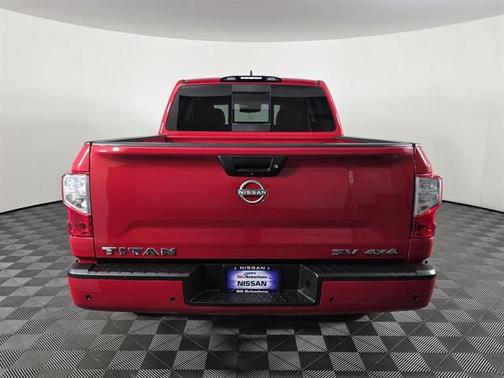 2024 Nissan Titan SV