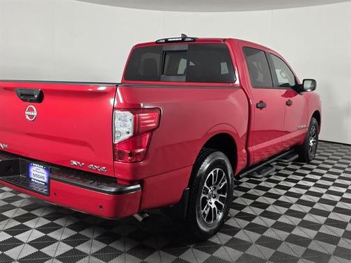 2024 Nissan Titan SV