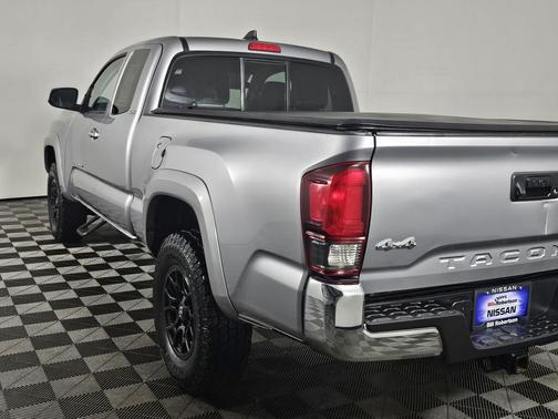 2020 Toyota Tacoma SR5