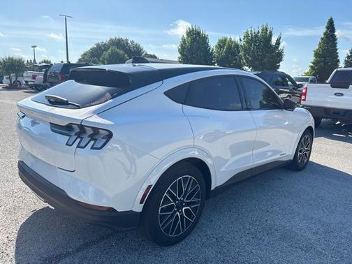 STAR WHITE MET TRI-COAT 2025 Ford Mustang Mach-E PREMIUM