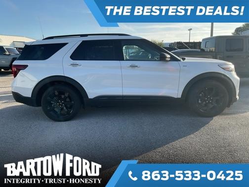 2024 Ford Explorer ST-LINE